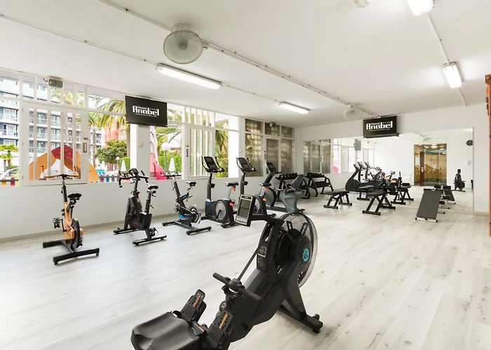 Anabel リョレート・デ・マル