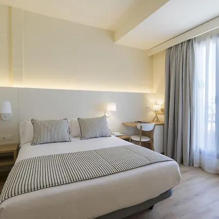 Anabel Hotel 4*