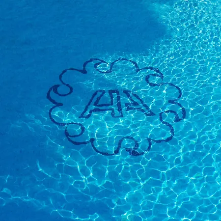 Hotell Anabel 4*